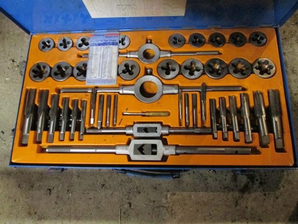 45-Piece SAE tap & die set