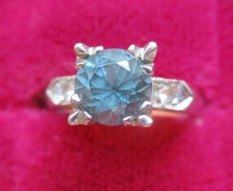 Image for William Moe Estate Jewelry #3