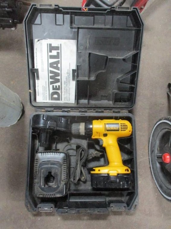 DeWalt DW929 3/8" cordless drill