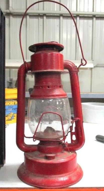 Kirk & Co. oil lantern