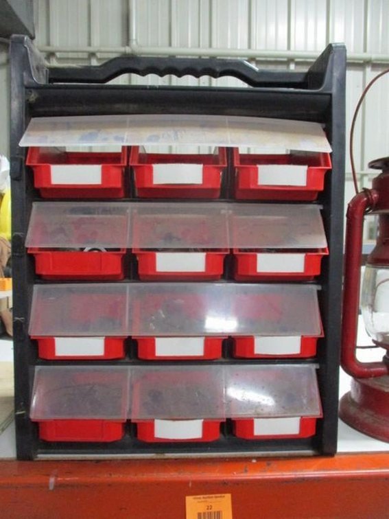 12 dwr plastic bolt bin