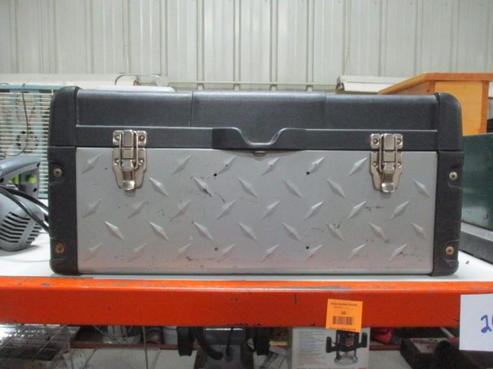 Stack-On heavy duty plastic tool box