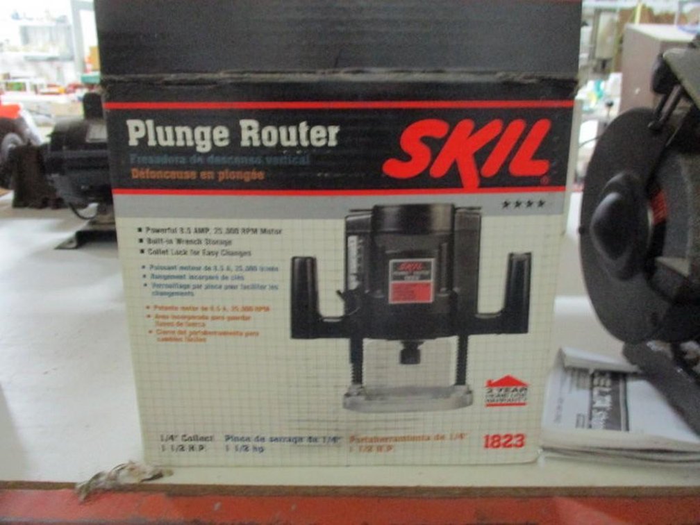 Skil Plunge Router