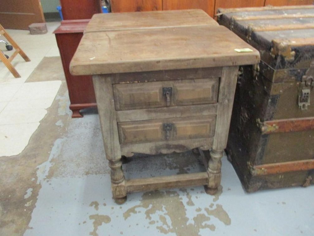 Pair of antique 2-drawer night stands