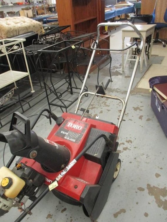 Toro CCR2000 gas snowblower