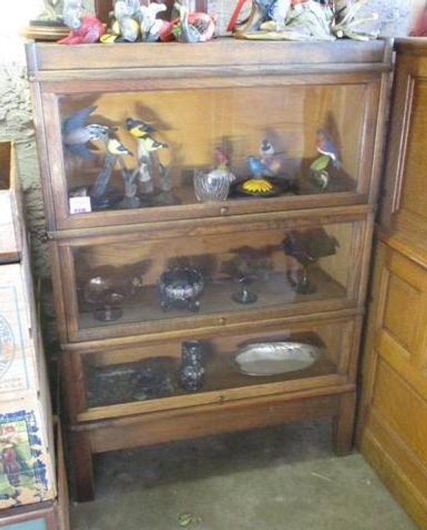 Image for Mississippi River Pearl Antiques, Nadine Leo Artwork, Stones & Collectibles