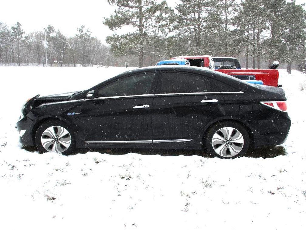 2015 Hyundai Sonata Hybrid (non-running, no key, no title)