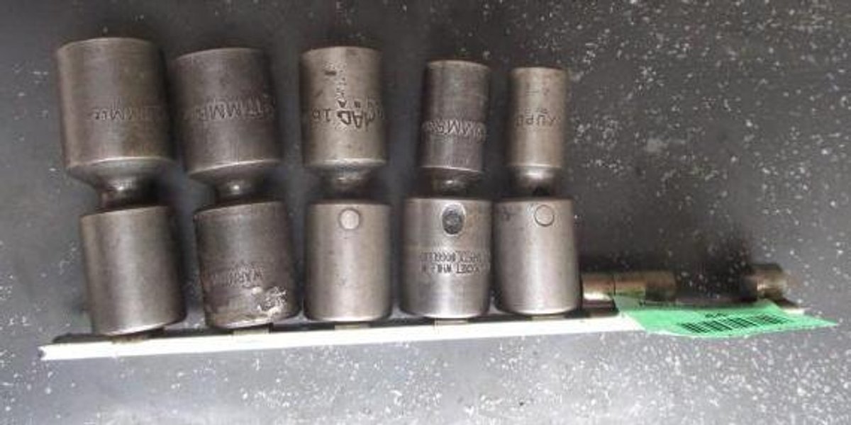 Set of Mac metric 1/2" drive impact swivel sockets