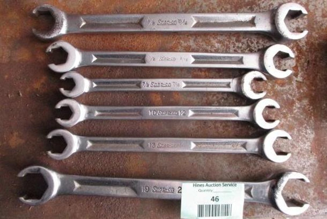 Set of Snap-On SAW and metric tubing wrenches