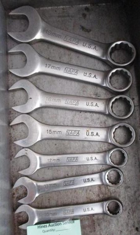 Set of Napa metric stubby wrenches