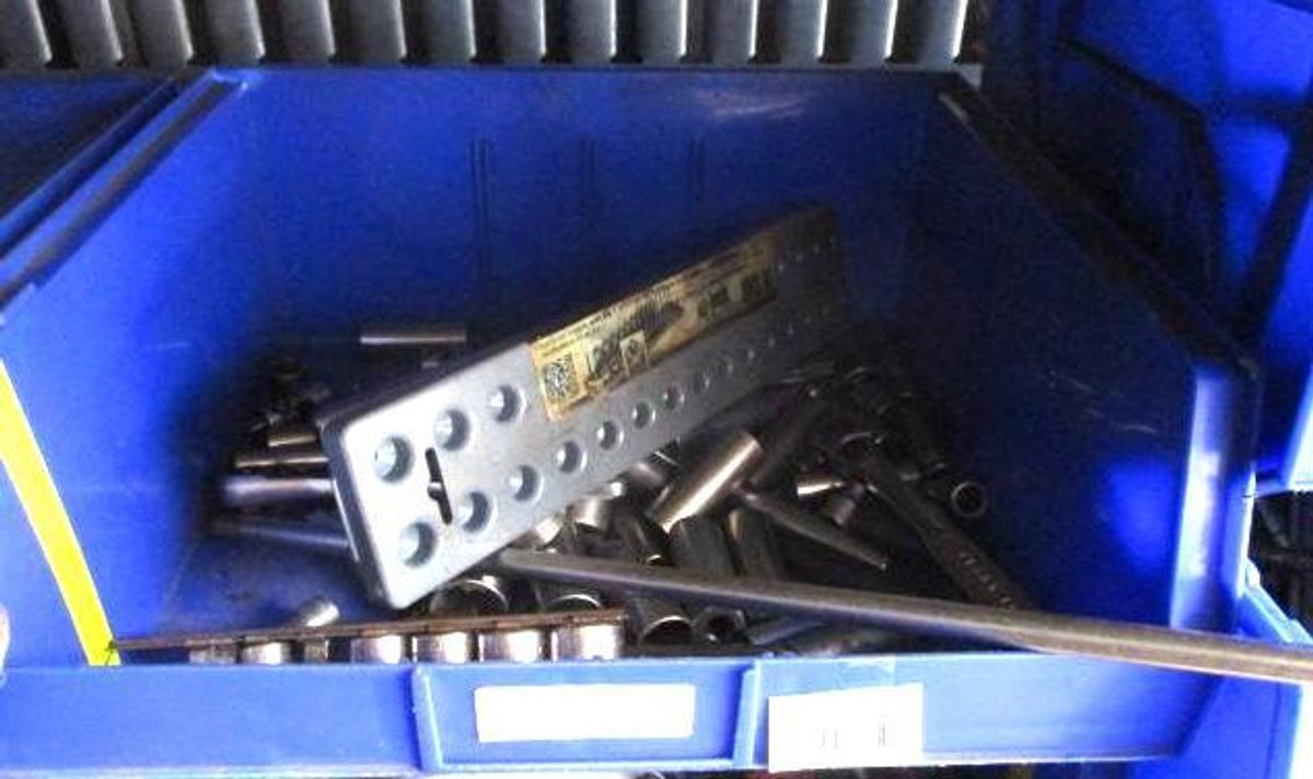 Tote of Craftsman 3/8" drive sockets, ratchet and extensions