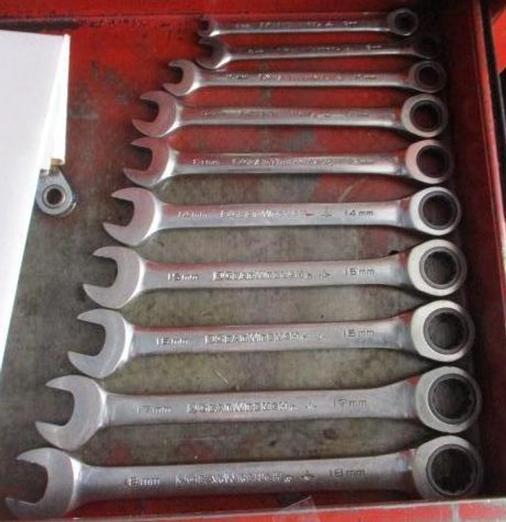 (10) Gear Wrench metric ratchet wrenches