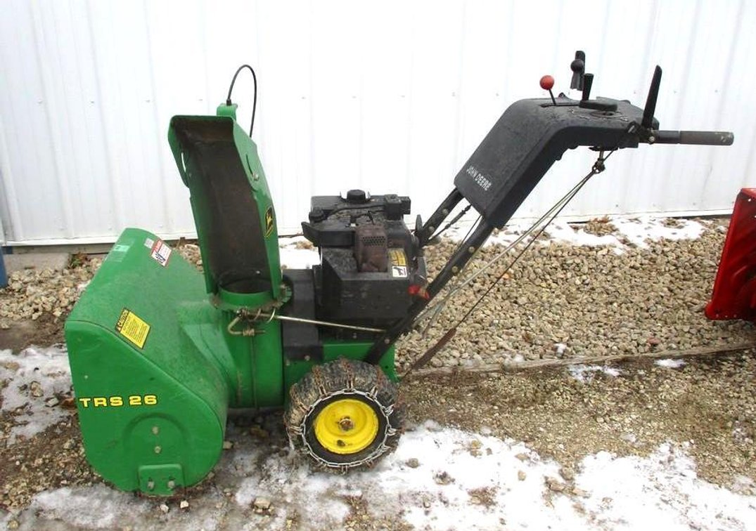John Deere TRS 26 walk behind snow blower