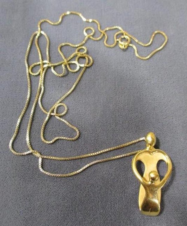 Gold plated sterling chain with pendant