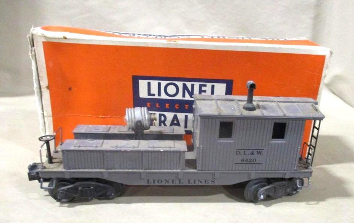 Lionel No. 6420 O-scale searchlight wrecking car
