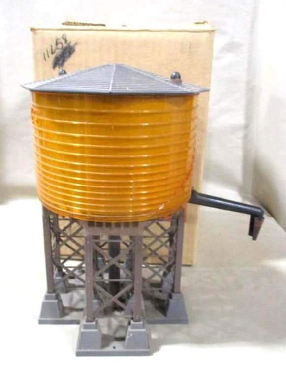 Lionel O-gauge No. 30 water tower