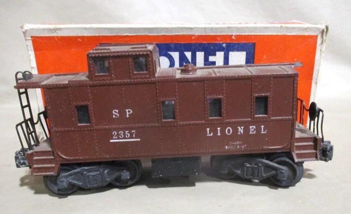 Lionel O-gauge No. 2257 caboose