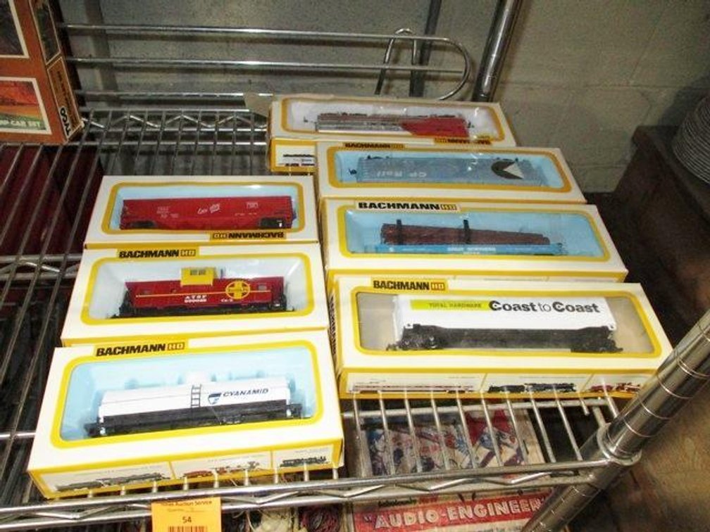 Bachmann HO train group