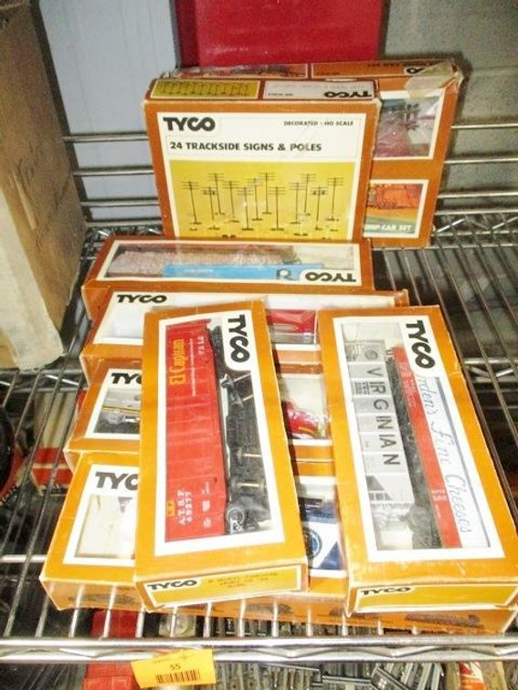 Tyco HO train group