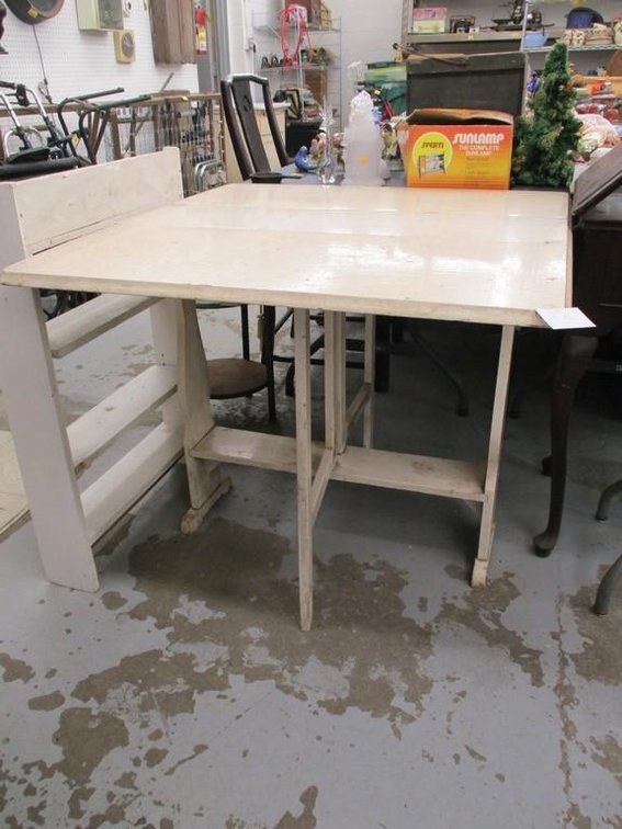Wooden drop leaf table