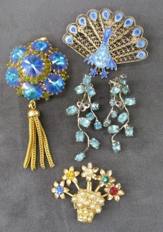 Blue tone jewelry group