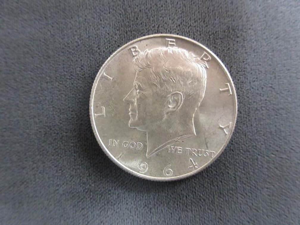 1964-P Kennedy half dollar