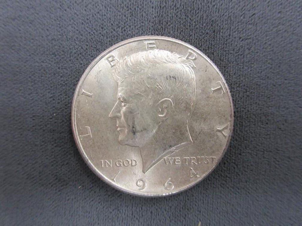 1964-P Kennedy half dollar