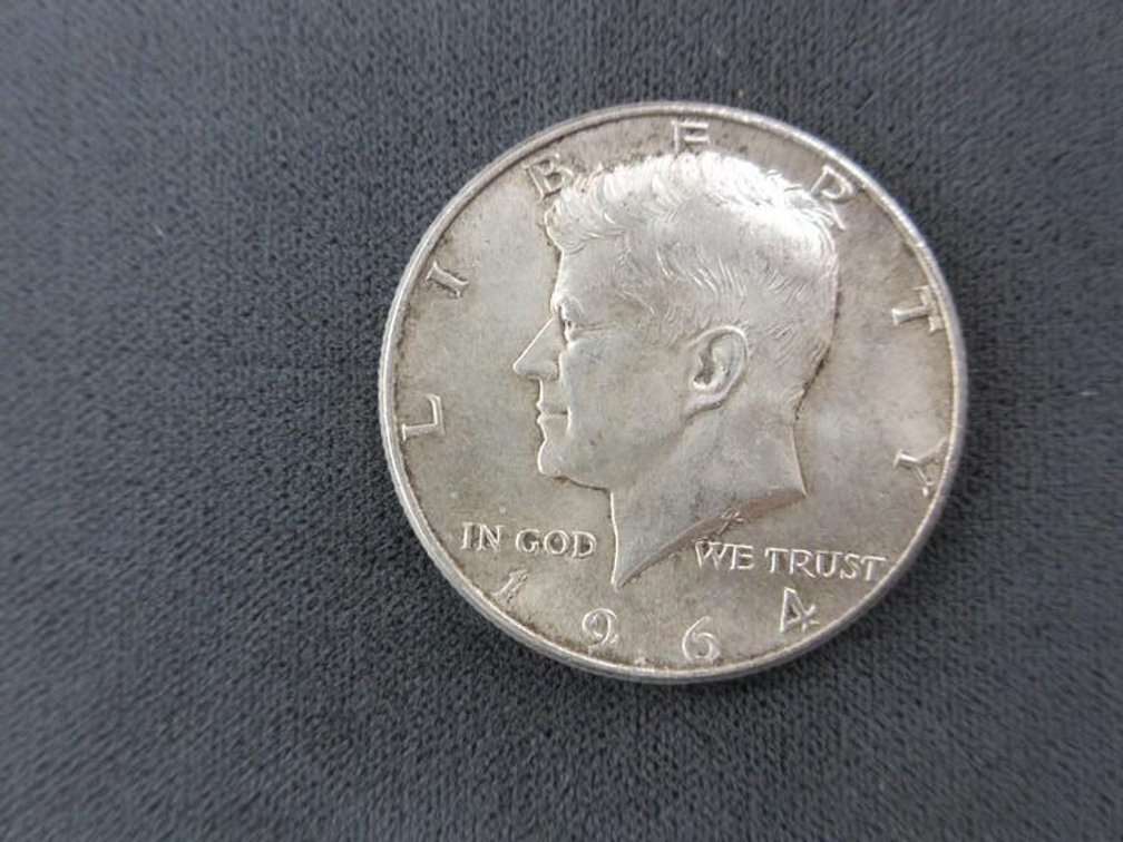 1964-P Kennedy half dollar