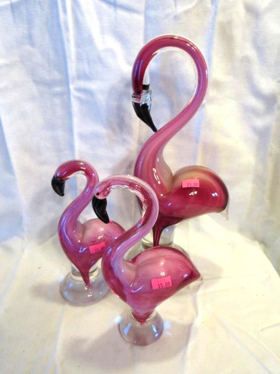 (3) Art glass flamingos