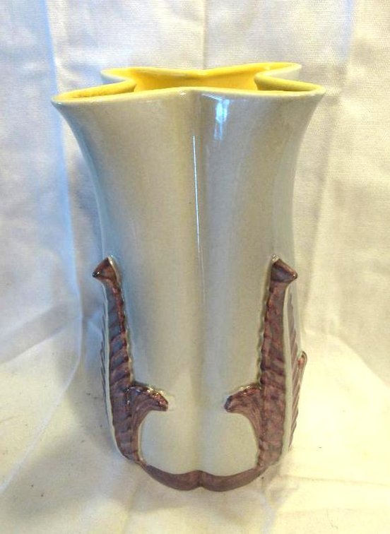 Red Wing #1202 art pottery vase