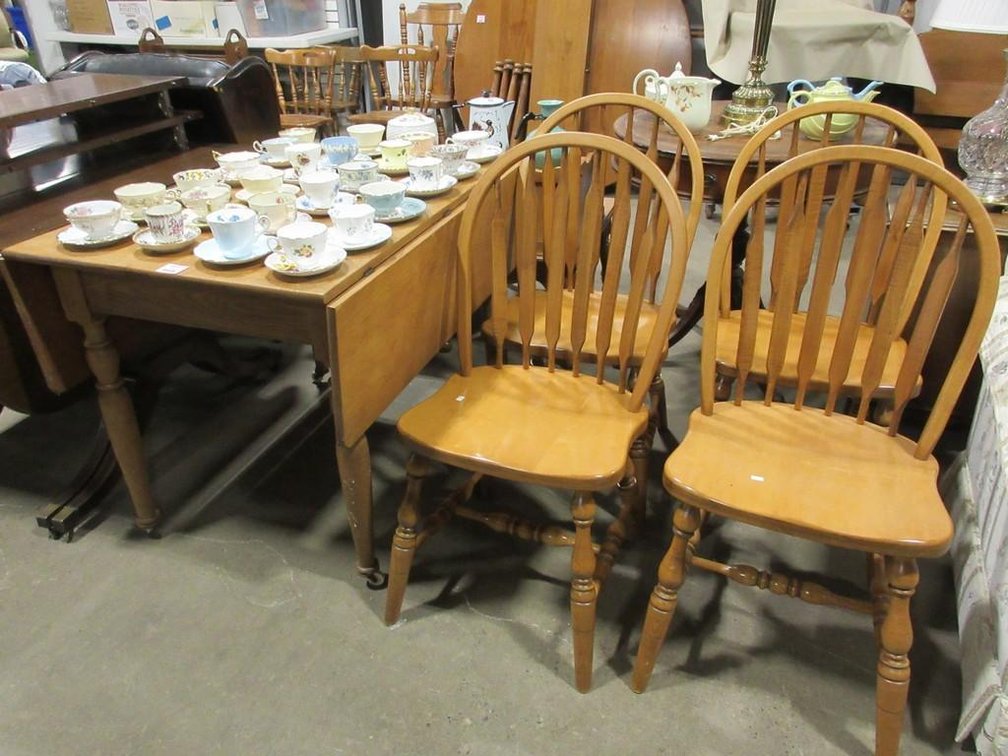 Rustic pine drop leaf table 