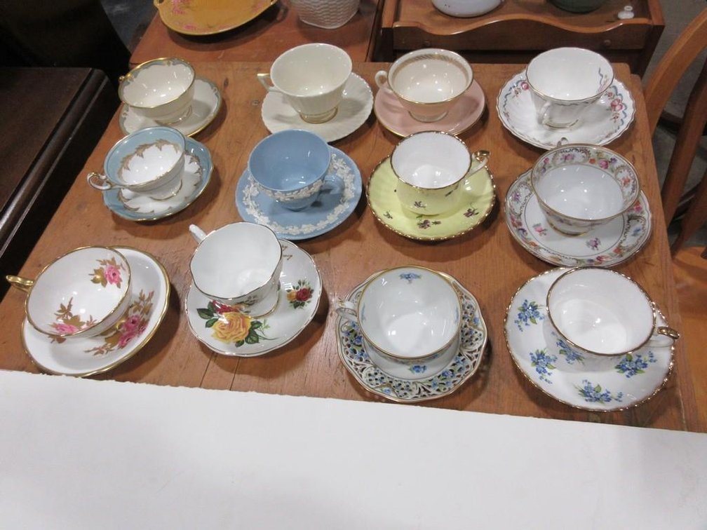 (12) Fancy fine China tea cup and saucer sets