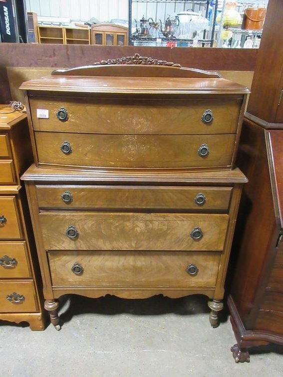 Antique 5 drawer dresser