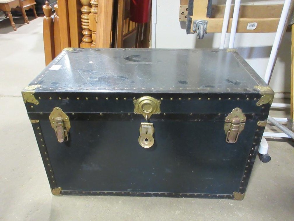 Vintage metal trunk with inner shelf