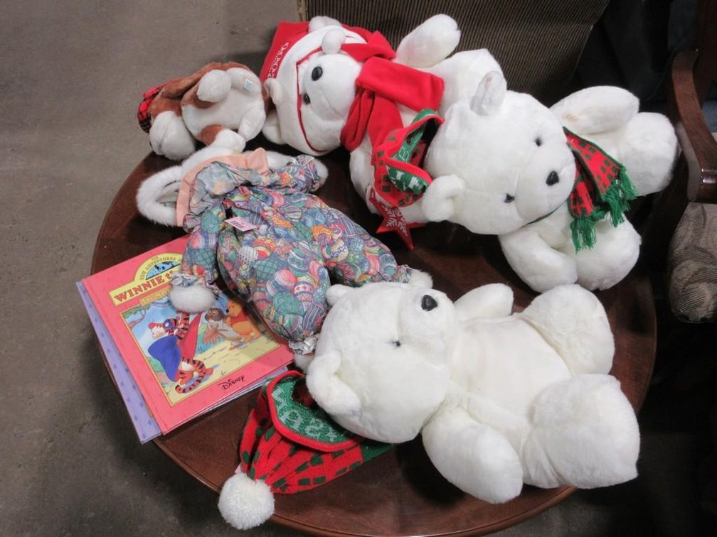 Stuffed bear group