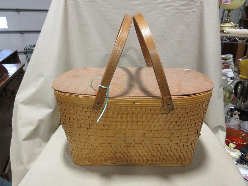 Vintage wicker picnic basket