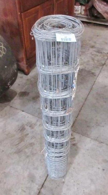 Roll of fencing