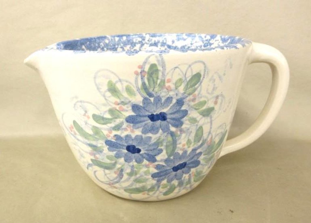 East Texas Pottery handled cup with pour spout