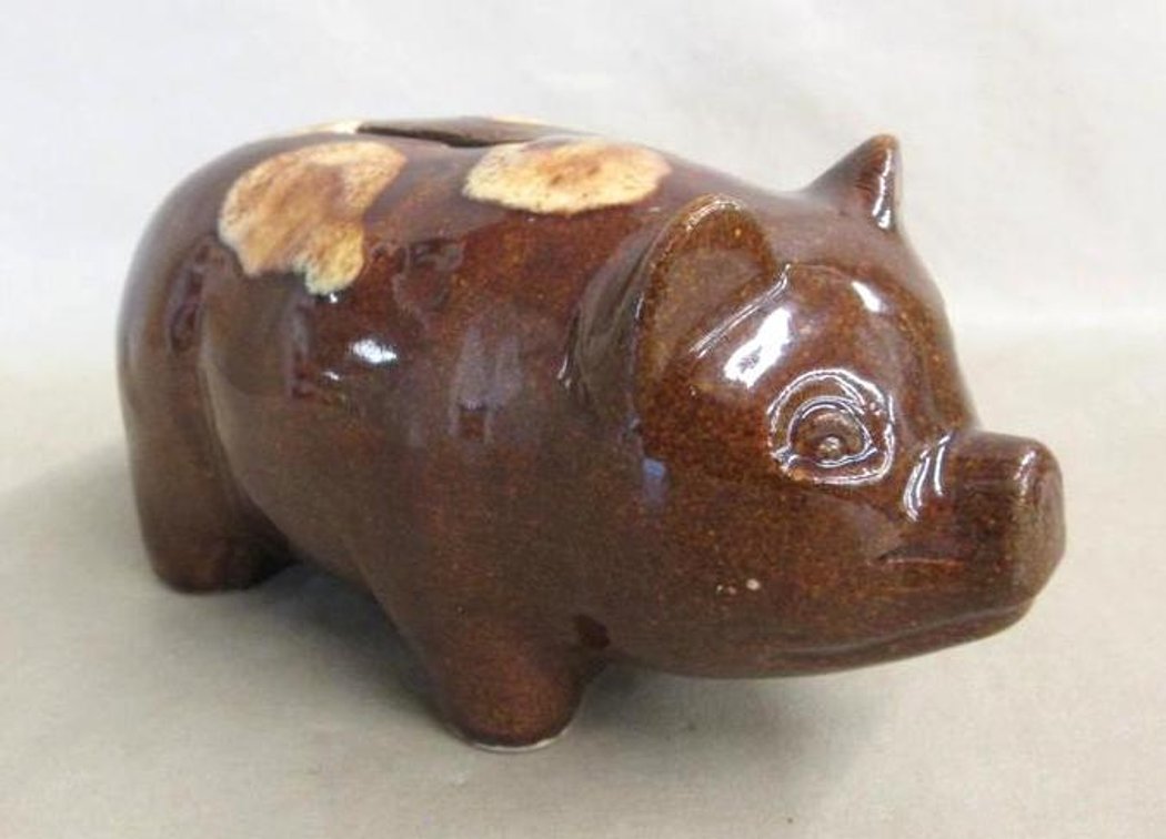 Stoneware pig bank