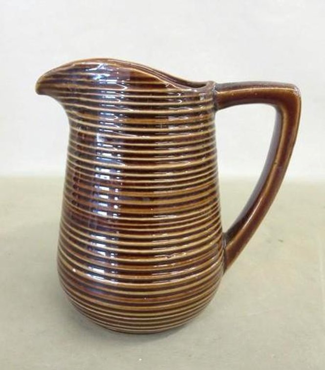 McCoy ribbed pitcher