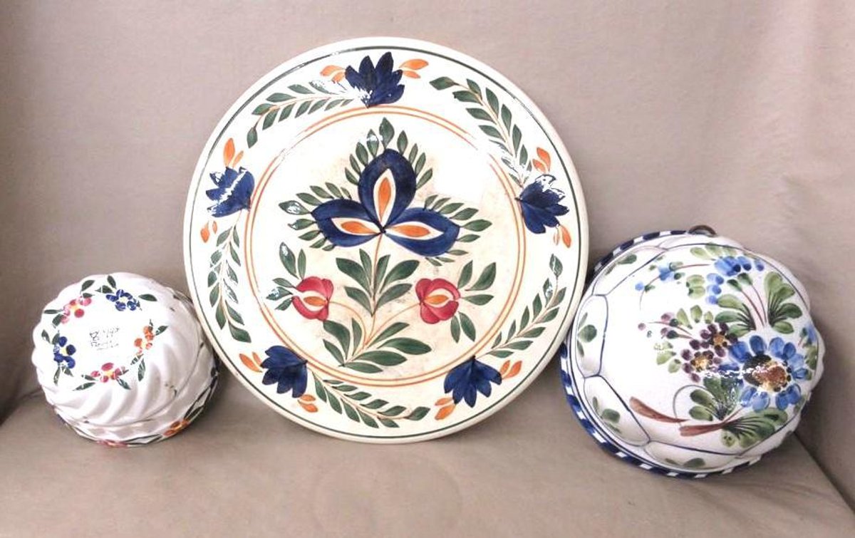 Pottery group