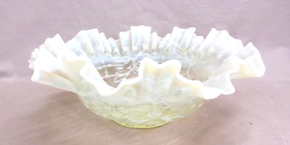 Yellow opalescent glass ruffled edge bowl
