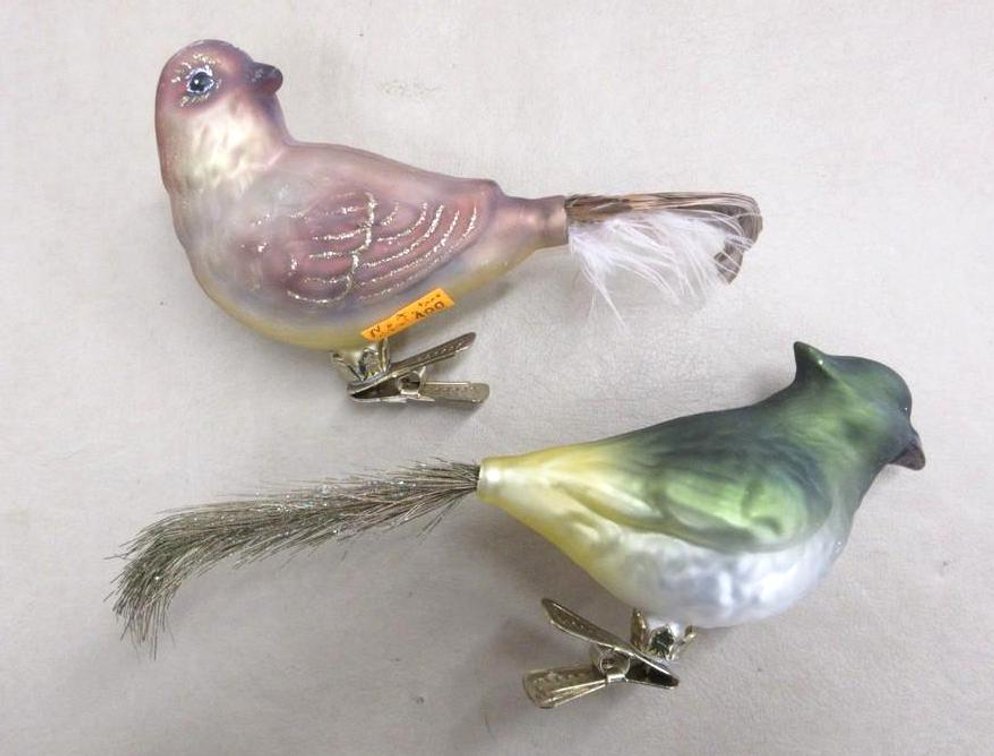 (2) Vintage bird tree hangers with clips