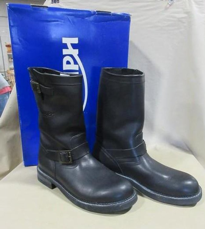 Triumph black highway boots