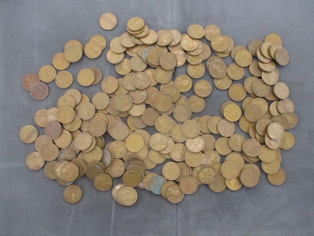 (240) 1940's Lincoln wheat cents