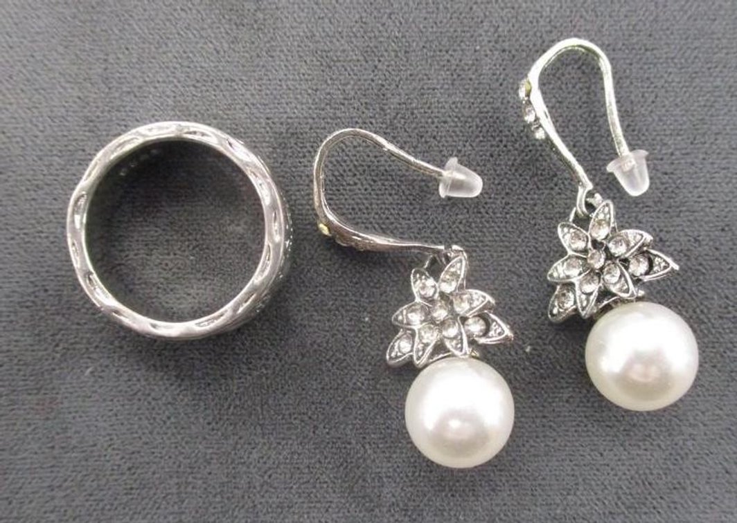 Jewelry group