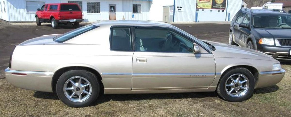 1995 Cadillac Eldorado coupe (runs & drives)