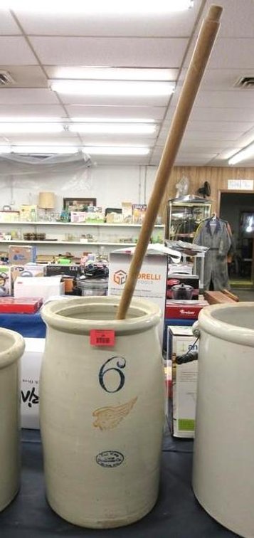 Red Wing Union Stoneware Co 6 gallon butter churn