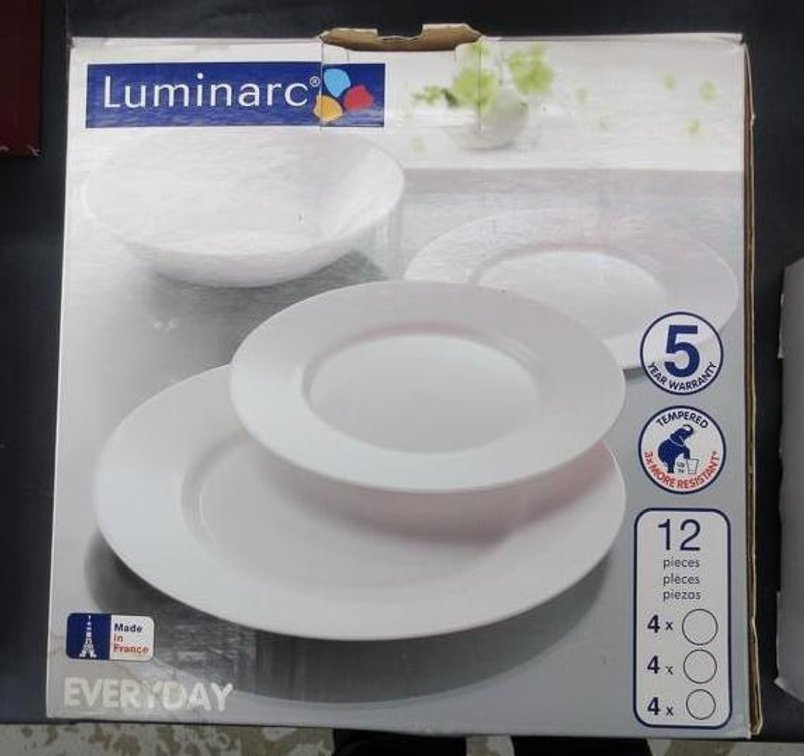 Luminarc 12 pc white dishware set