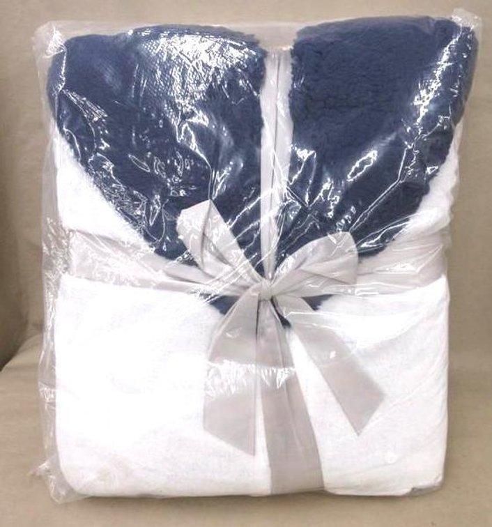 White and blue fuzzy zippered front snuggy